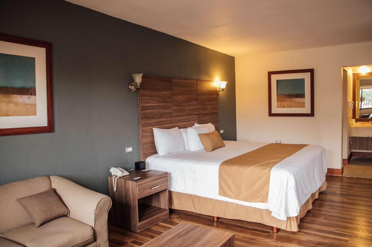 Best Western Cumbres Inn Cd. Cuauhtemoc Extérieur photo
