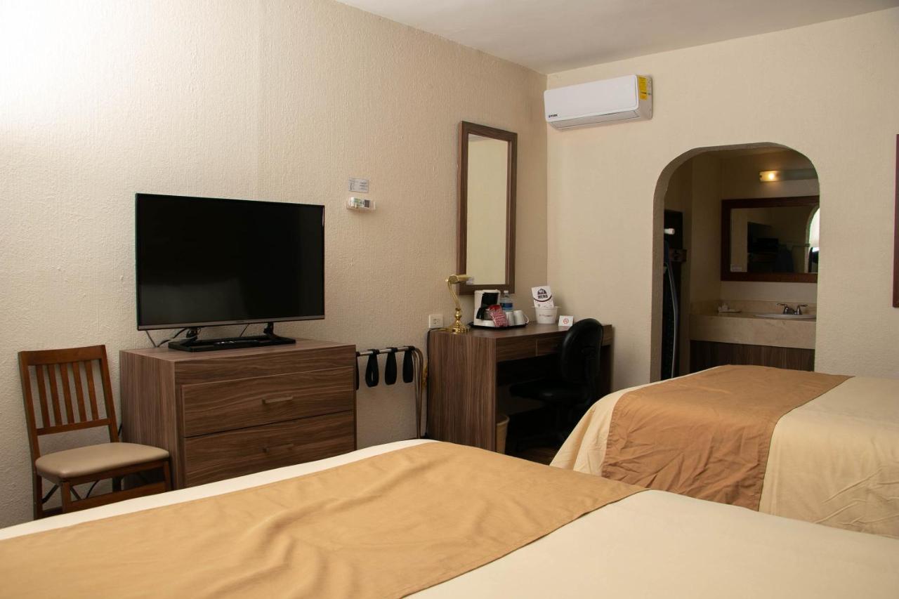 Best Western Cumbres Inn Cd. Cuauhtemoc Extérieur photo