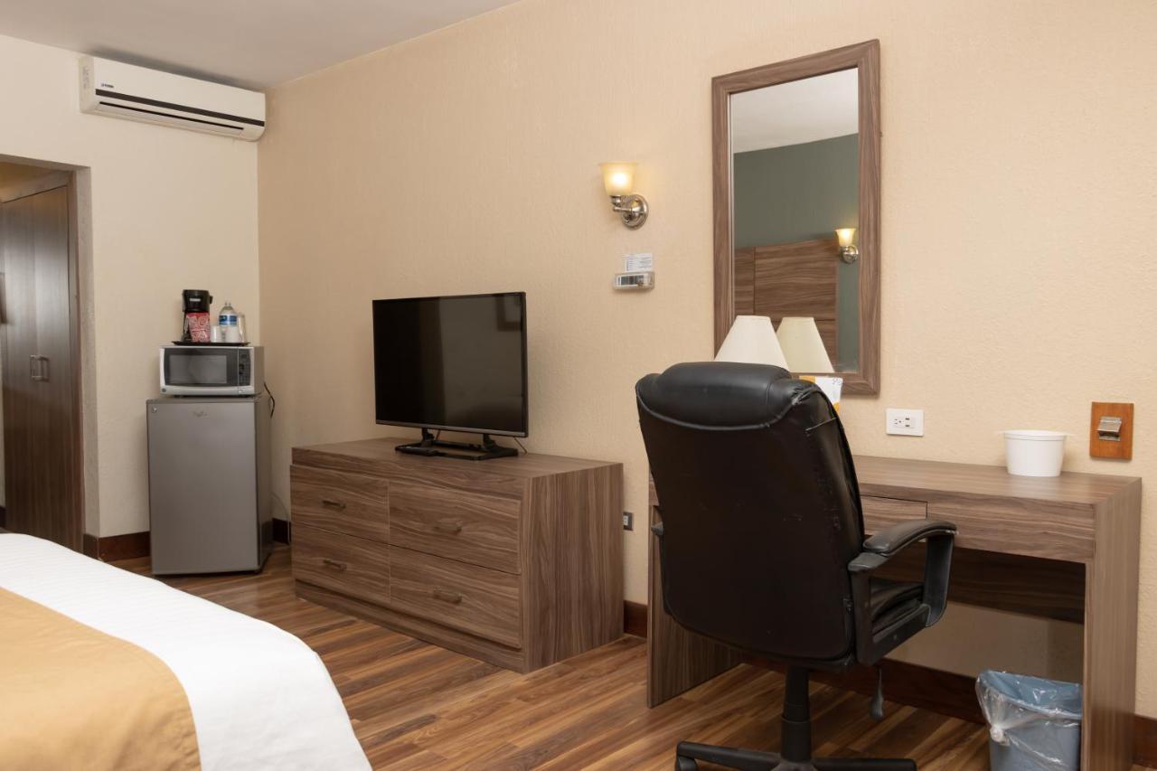 Best Western Cumbres Inn Cd. Cuauhtemoc Extérieur photo