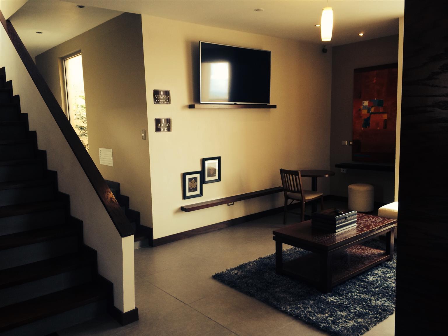 Best Western Cumbres Inn Cd. Cuauhtemoc Extérieur photo